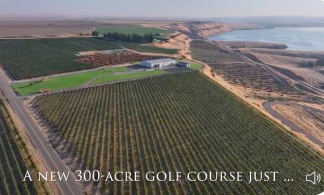 A wine vineyard above the Lower Snake River is being converted into a 300-acre golf course.