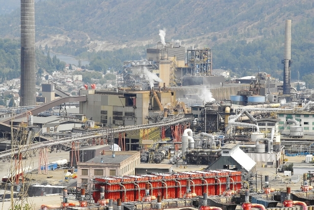 (Udo Weitz photo) The zinc, lead and silver smelter of Vancouver-based diversified miner, Teck Resources Ltd., the world's largest zinc producer, Wednesday, August 2, 2006, in Trail, British Columbia, Canada.